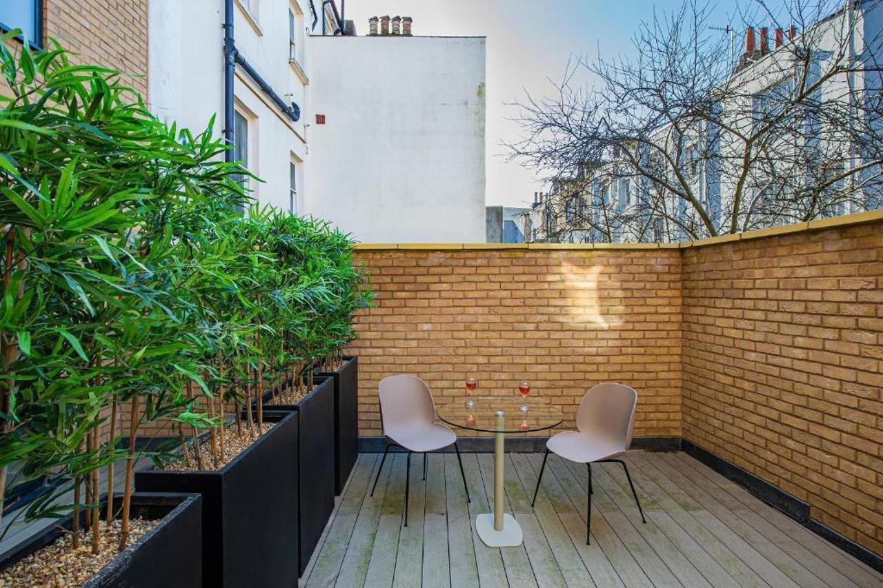 Q Square By Supercity Aparthotels Brighton Екстер'єр фото