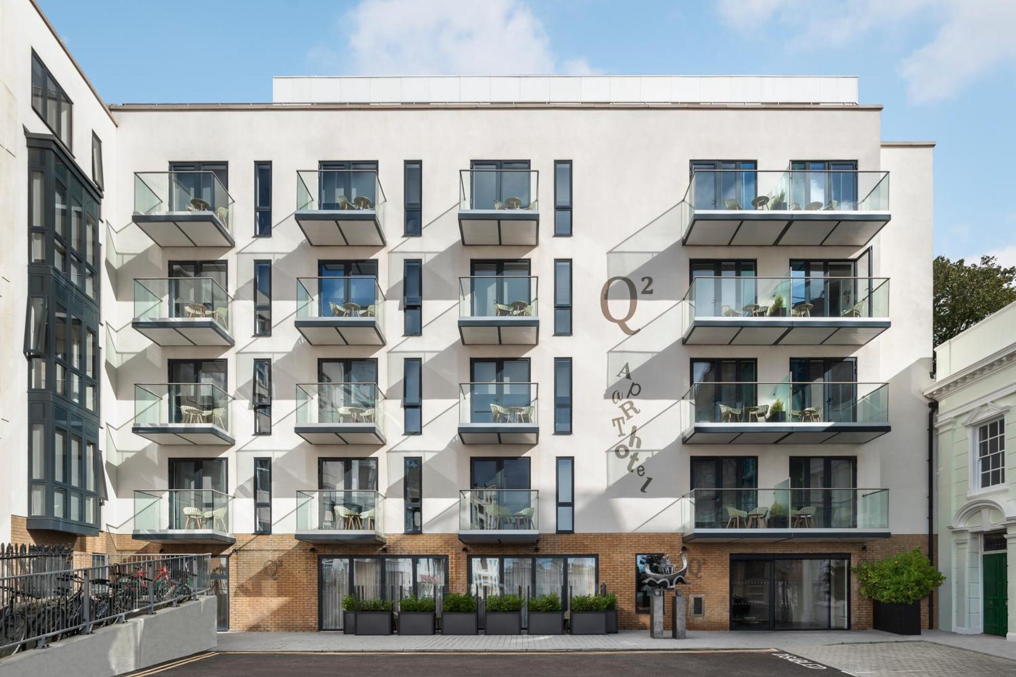 Q Square By Supercity Aparthotels Brighton Екстер'єр фото
